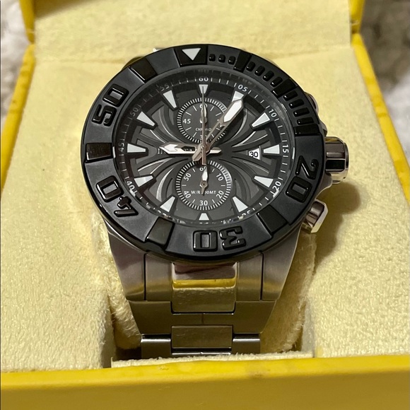 Brand new in box w/tags. Men’s Invicta Watch - Picture 2 of 7